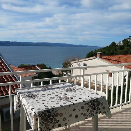 Apartments Ria Baška Voda Екстериор снимка