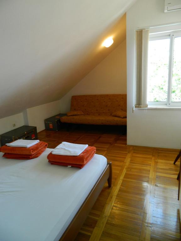Apartments Ria Baška Voda Екстериор снимка
