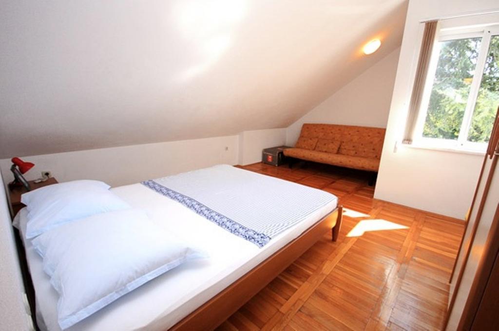 Apartments Ria Baška Voda Екстериор снимка