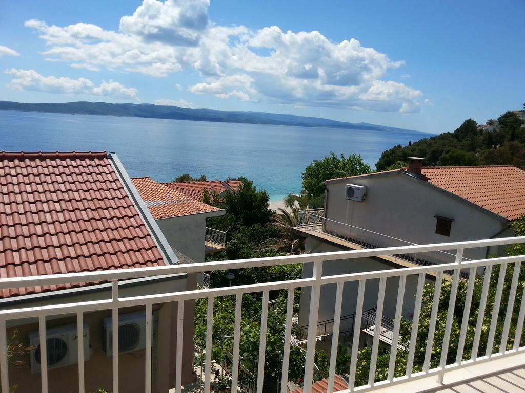 Apartments Ria Baška Voda Екстериор снимка