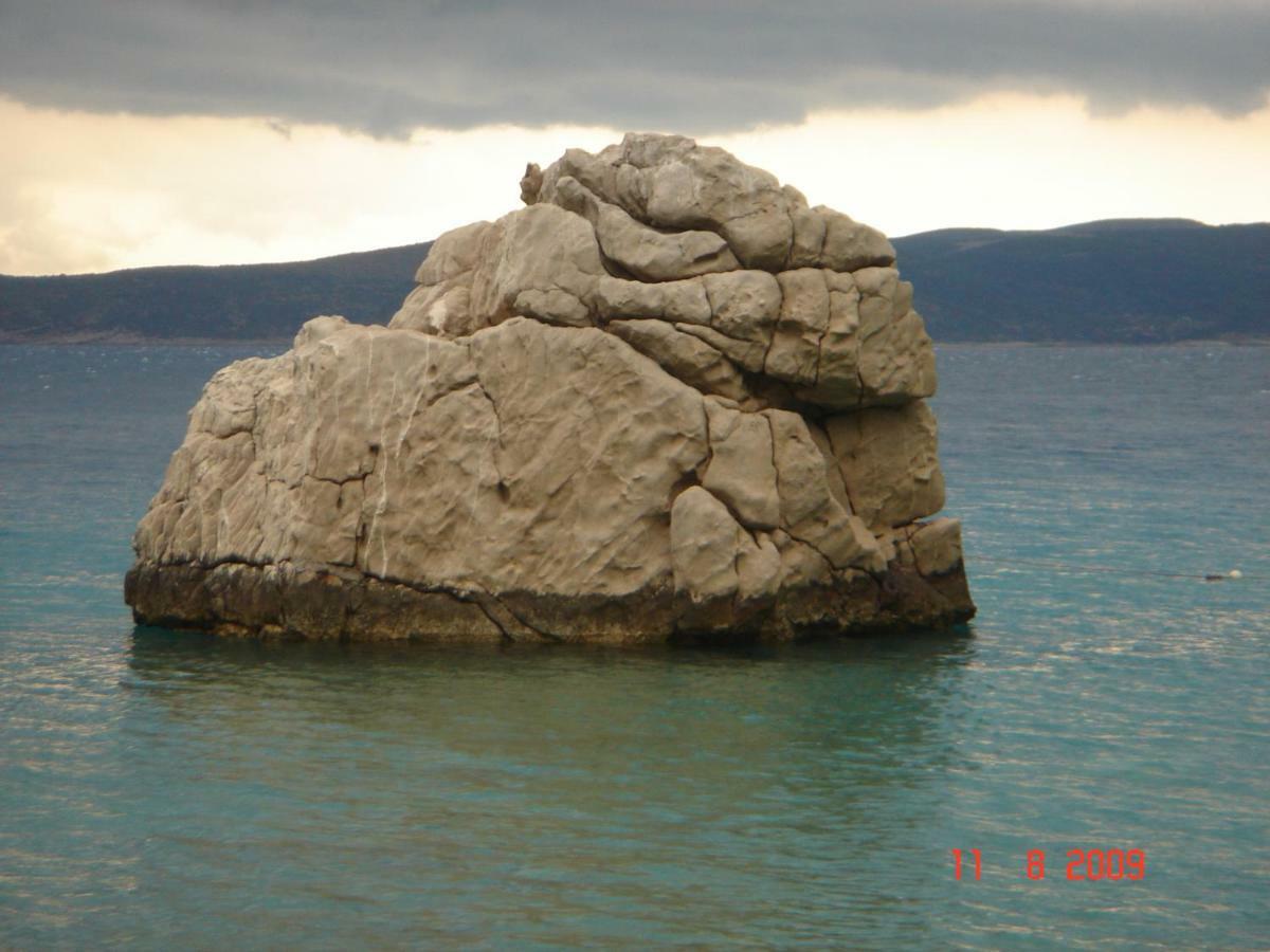 Apartments Ria Baška Voda Екстериор снимка